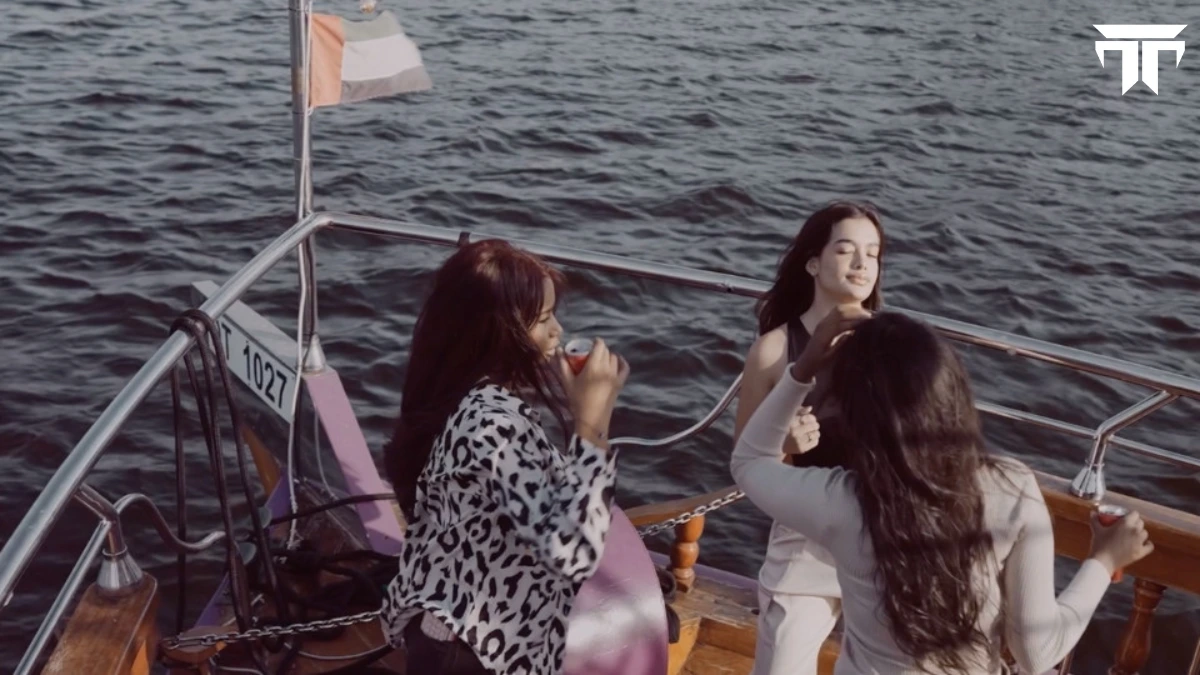 Creek sightseeing cruise unlimited Pizza